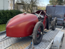 Amilcar%20C6%20Course%201926-%20FR%20-%20Garnier%20-Gallego.JPG