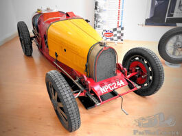 Bugatti%20T51GP%2051146%20-%201931%20-%20UK%20-%20CARDY%20TERRY%2002.jpg