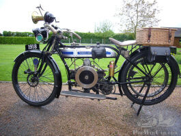 Douglas%20Type%20L%20350cc%201918%20SN%C2%B0%2030267%20(%20Fr%20)%20David%20Antoine.JPG
