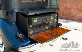 Imposing%20Limousines%20at%20Pebble%20Beach%20(10).jpg