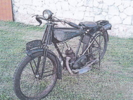 Monet%20-%20Goyon%20Type%20Z%20Sport%20147cc%201925%20-%20FR%20-%20BOUCQ%20KATIA.jpg