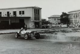 Race%202.jpg